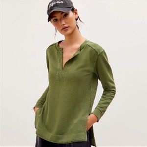 Anthropologie Pilcro Split Neck Terry Tunic Sweatshirt in Green, XS